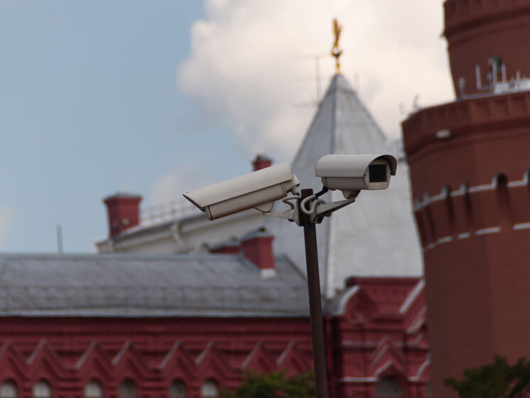 В Москве хотят улучшить систему распознавания лиц, чтобы искать преступников. Эксперты опасаются, что в базу данных попадут обычные граждане