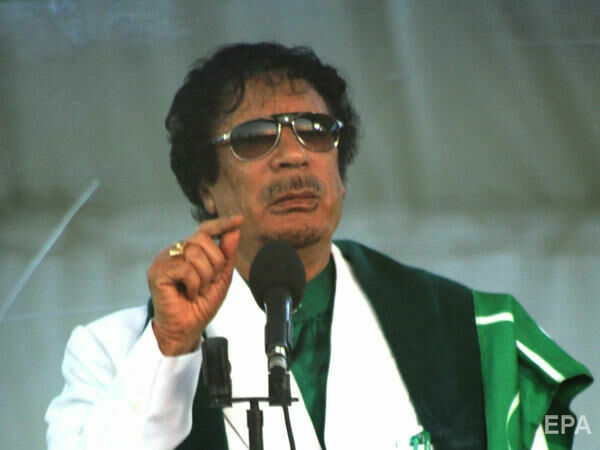 Останки ливийского диктатора Каддафи передадут его племени для перезахоронения – СМИ 
