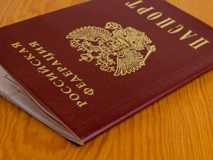 Россия начала паспортизацию в ОРДЛО, чтобы создать повод для "защиты своих граждан" – Резников