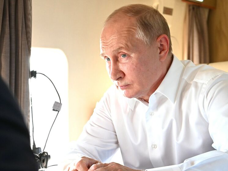 Путін сказав, що спілкувався з хворим на COVID-19 "дуже близько протягом усього дня"