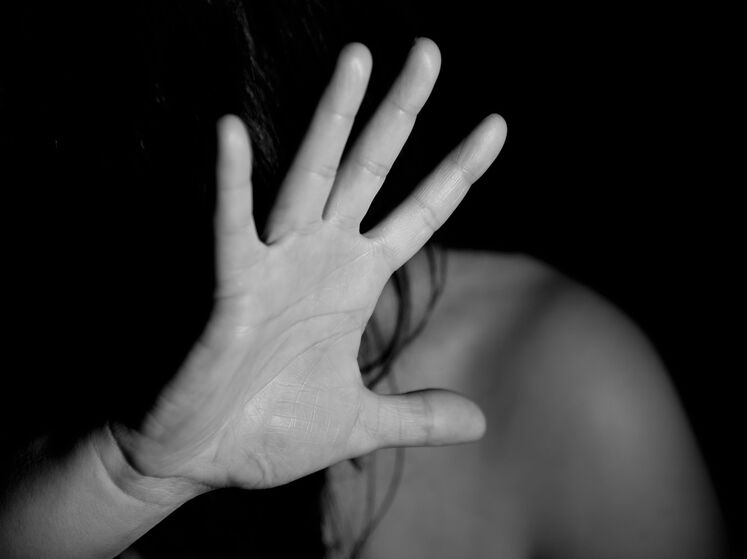 Жителя Одеси обвинувачують у зґвалтуванні 10 дівчаток за 26 епізодами злочину – прокуратура