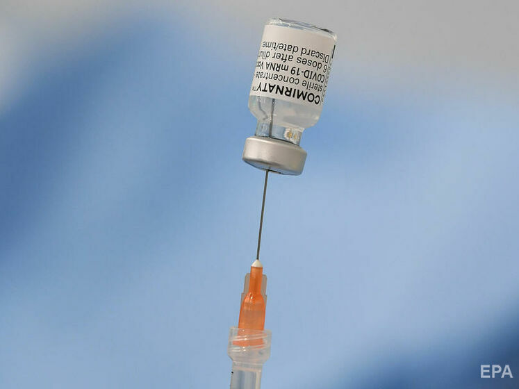 США з листопада планують послабити обмеження на в'їзд для вакцинованих проти COVID-19 іноземців