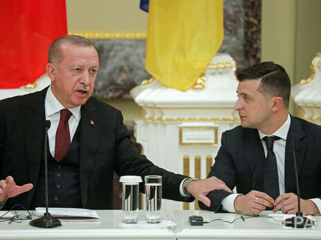 Зеленский (справа на фото) собирается обсудить с Эрдоганом экономические вопросы