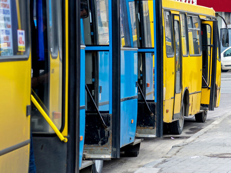 У МОЗ України розповіли, як працюватиме транспорт у регіонах, які потраплять у "червону" зону карантину