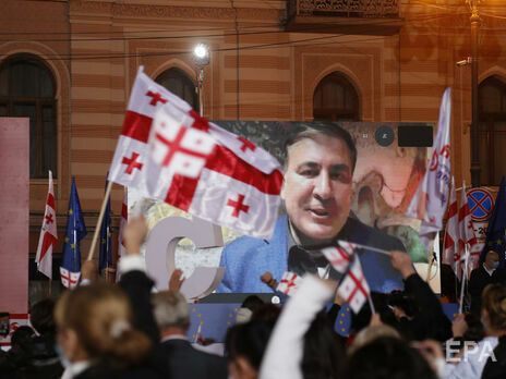 Саакашвили сегодня объявил о возвращении в Грузию, он сказал, что 3 октября присоединится к митингующим