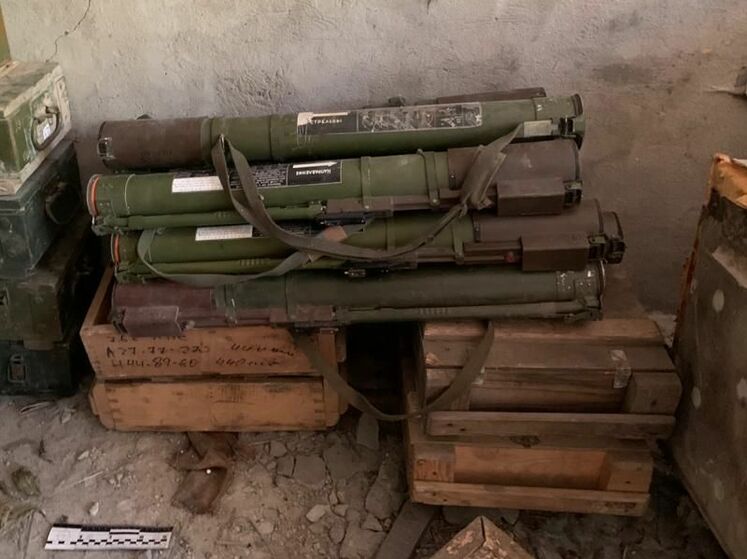 В Авдеевке выявили арсенал оружия, вывезенного из оккупированного Крыма