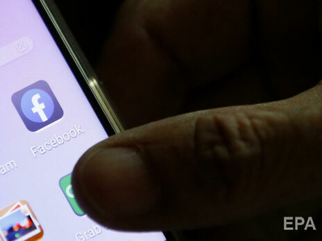 Акции Facebook упали, Twitter потроллил конкурента из-за сбоя