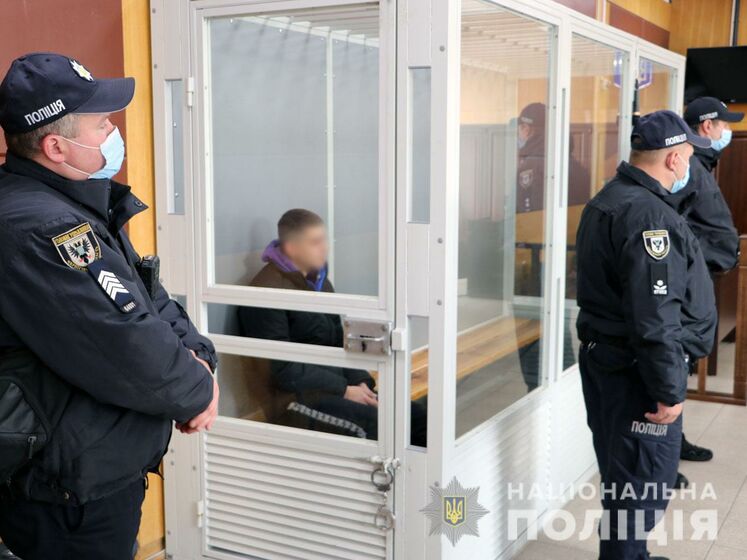 Суд у Чернігові заарештував підозрюваних у вбивстві поліцейського