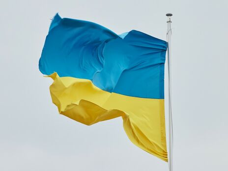Президент звільнив і призначив групу послів України в інших країнах