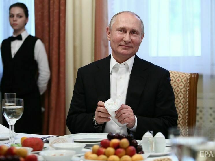 Бывший ближайший друг Путина, миллиардер Пугачев: В последнюю встречу Путин мне сказал: "Приезжай на дачу по старой памяти. Дела закроем. Виновных накажем. Все вернем". Я ответил: "Володя, ты бредишь"