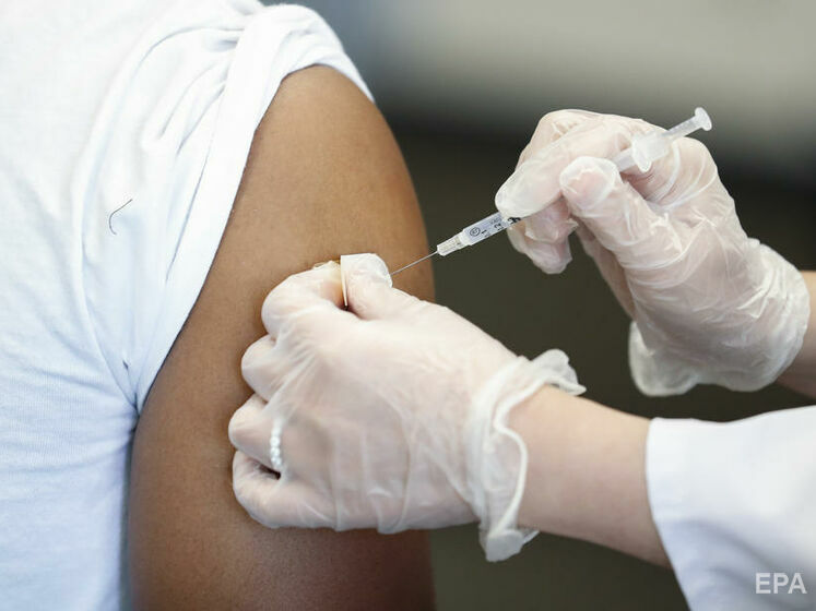 "Захищають і захищені". У МОЗ повідомили, що понад 95% військовослужбовців ЗСУ дістали щонайменше одну дозу вакцини проти COVID-19