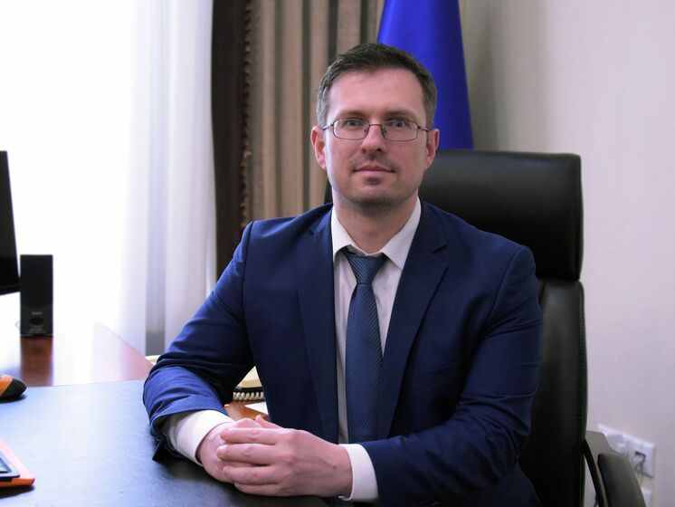 Головний санлікар України відповів на запитання про доплати за щеплення проти коронавірусу