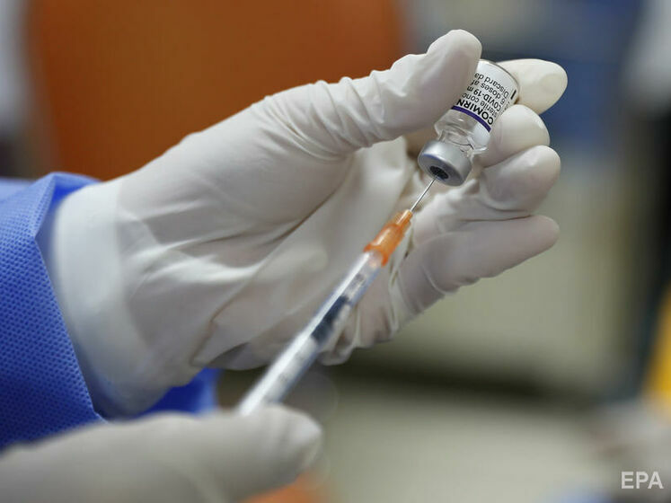 "Число прививок выросло вдвое". В Минздраве сообщили, что регионы "красной" зоны вышли в лидеры по вакцинации от COVID-19