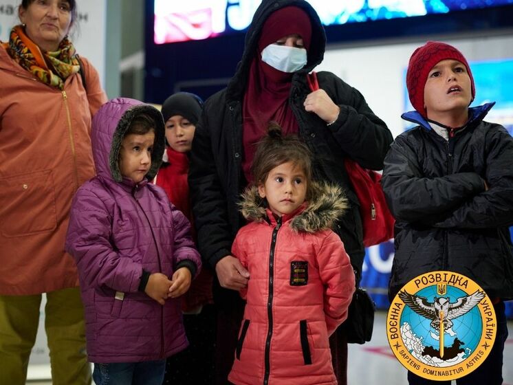 Українська розвідка повідомила, що із Сирії евакуювали українку і чотирьох її дітей