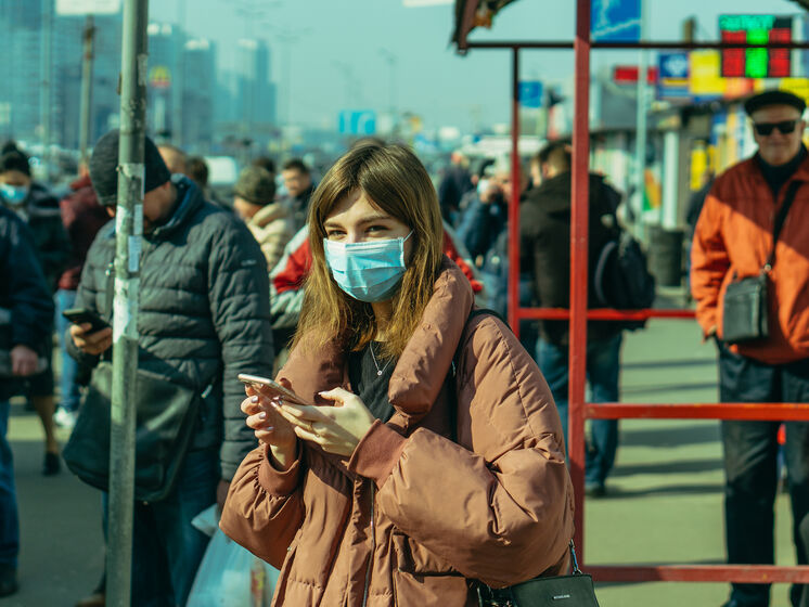 В Украине впервые за сутки заболели COVID-19 больше 22 тыс. человек – это абсолютный рекорд за время пандемии