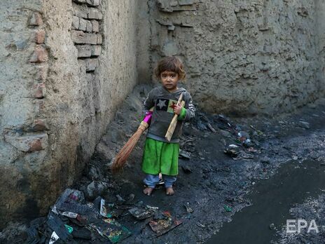 Острый продовольственный кризис затронул более половины населения Афганистана
