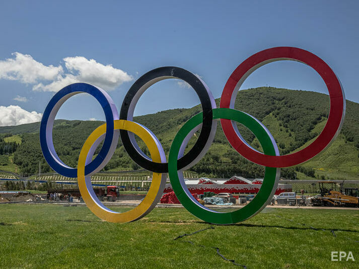 На Олімпіаді 2022 спортсменам рекомендували звести до мінімуму фізичну взаємодію один з одним
