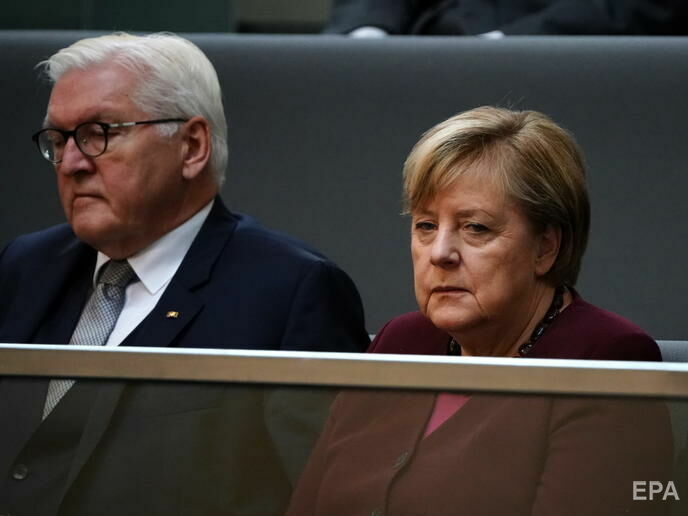 У Меркель закончились полномочия канцлера ФРГ. Ее попросили продолжить деятельность до избрания нового правительства