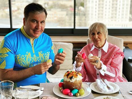 Мать Саакашвили призвала его "немножко, чуть-чуть" подумать о себе