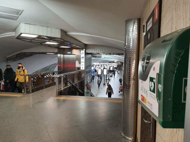 Киевский метрополитен предупредил пассажиров о штрафах: за отсутствие COVID-сертификата или теста – от 17 тыс. грн