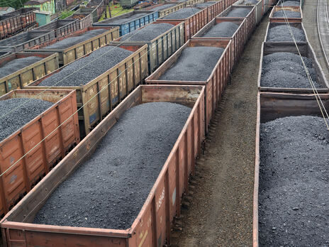 Минэнерго Украины планирует в ноябре покупать уголь в Польше, Казахстане и ЮАР