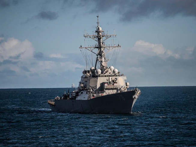 Російські військові почали стежити за американським есмінцем USS Porter у Чорному морі