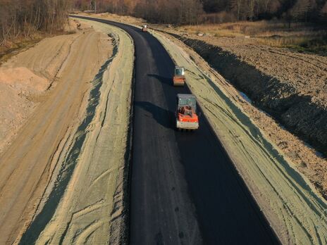 До конца 2024 года в Украине планируют реконструировать 24 тыс. км дорог – Кирилл Тимошенко
