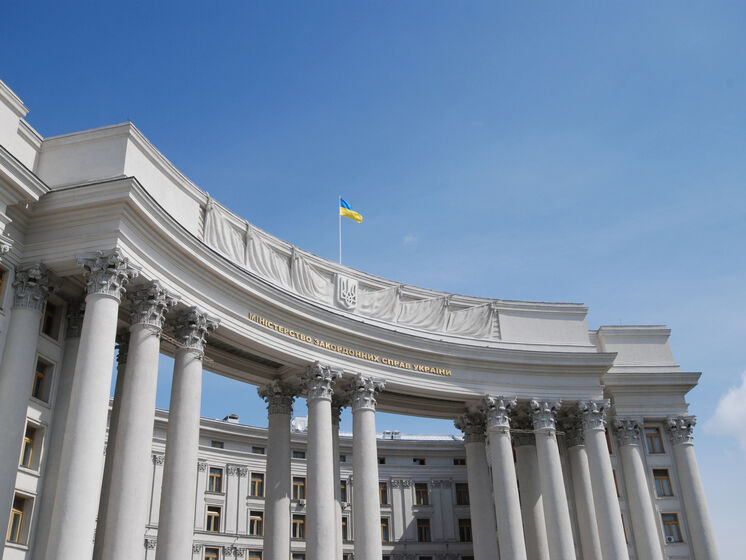 Посли ЄС викреслили Україну зі списку безпечних для подорожей країн – МЗС України