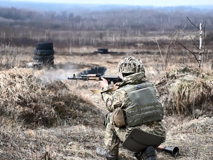 Боевики на Донбассе пять раз открывали огонь по позициям ВСУ