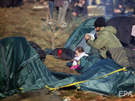 Нильс Шмид предлагает разместить беженцев в Украине на время оформления убежища в ЕС