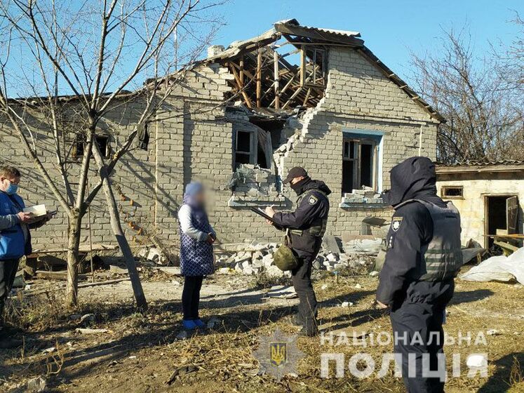 Боевики второй раз за неделю обстреляли Невельское. Повреждено семь домов – полиция