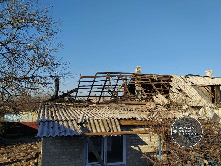 Упродовж чотирьох діб унаслідок обстрілів із боку окупантів у Донецькій області пошкоджено 16 будинків – прокуратура
