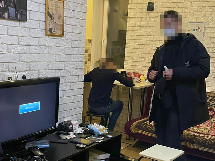 В Киеве разоблачили детективное агентство, которое вело незаконную слежку – прокуратура