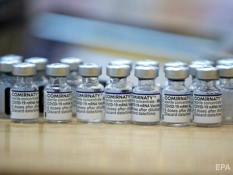 Україна підписала контракт на постачання COVID-вакцини Pfizer у 2022–2023 роках
