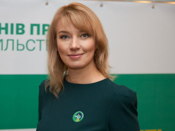 Голова партії "Слуга народу" Шуляк заявила, що не розуміє, чи входить Разумков до партії