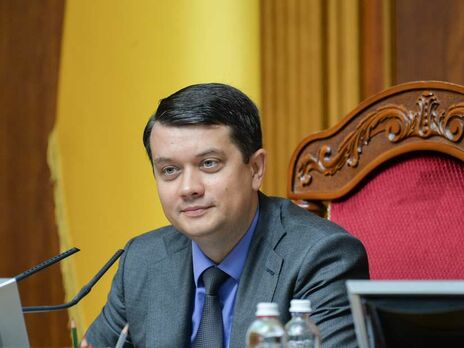 Об'єднання Разумкова, за інформацією ЗМІ, поставило під загрозу існування монобільшості в парламенті