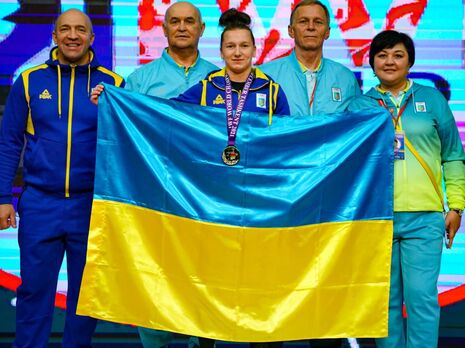 Українка Гангур стала чемпіонкою світу з важкої атлетики