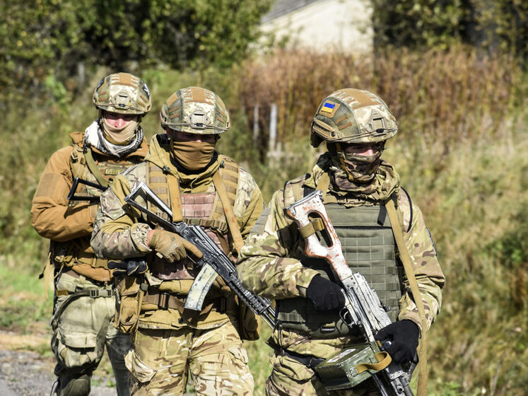 "Не нуждаемся в американских войсках". Арестович назвал три вещи, которые должен знать воюющий украинец