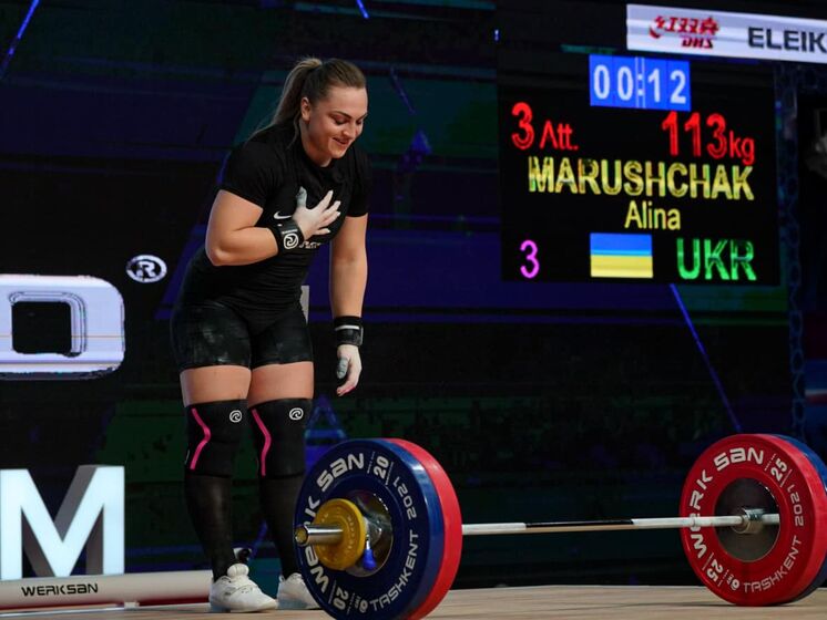 Украинка впервые стала абсолютной чемпионкой мира по тяжелой атлетике