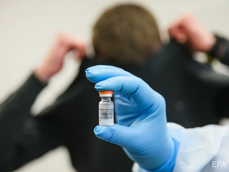 У МОЗ спрогнозували, коли в Україні запустять виробництво вакцини проти коронавірусу