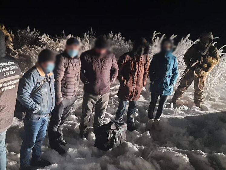 Украинские пограничники на границе с РФ задержали нелегальных мигрантов из Узбекистана