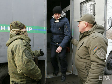 Окупанти на Донбасі за рік незаконно заарештували 70 українських громадян – представник омбудсмена