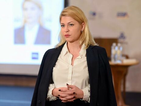 Стефанишина пояснила, что правительство Украины пока не может инициировать официальные переговоры о "промышленном безвизе"