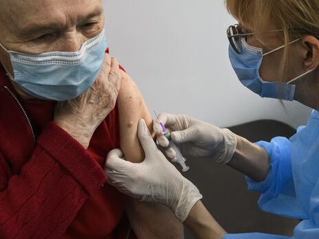 6 января в Украине получили прививки от коронавируса почти 72 тыс. человек