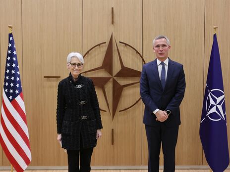 Шерман і Столтенберг підтвердили єдиний підхід НАТО до Росії, який "балансує між стримуванням та діалогом"