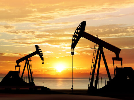 Цінові коливання на ринку нафти пов'язані із зростанням напруженості на Близькому Сході, зазначило Bloomberg