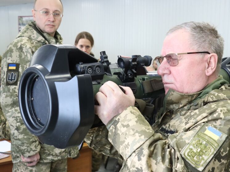 Британські інструктори почали навчати українських військових використовувати протитанкові комплекси NLAW