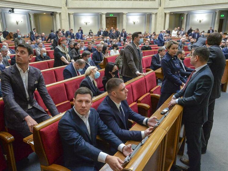 Верховная Рада Украины может уйти на карантин из-за COVID-19 – нардеп