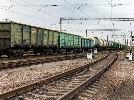 Укрзалізниця повідомила, коли зніме обмеження на залізничний транзит до Польщі