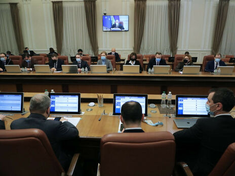 Кабмин решил направить 16,6 млрд грн на гарантии безопасности полетов над Украиной